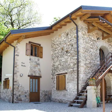 Σπίτι διακοπών Locazione Turistica Casa Giulia *